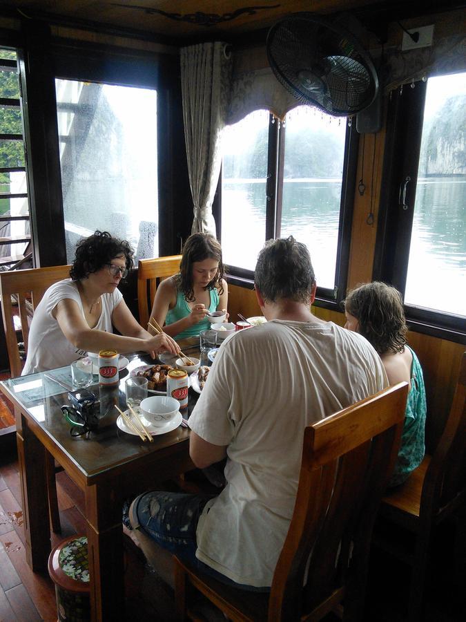 Nam Phuong Hotel Dong Khe Sau Zewnętrze zdjęcie