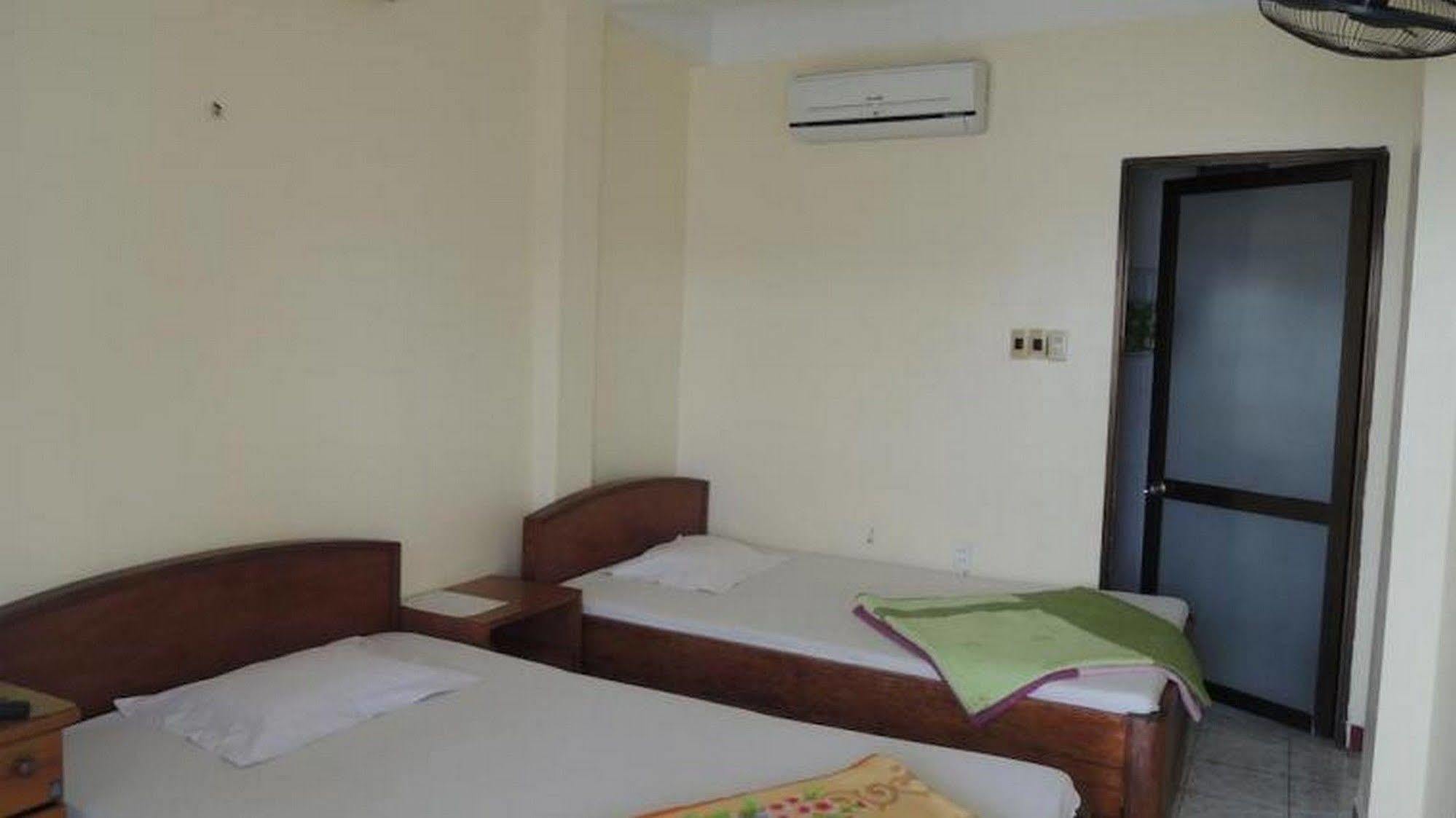 Nam Phuong Hotel Dong Khe Sau Zewnętrze zdjęcie